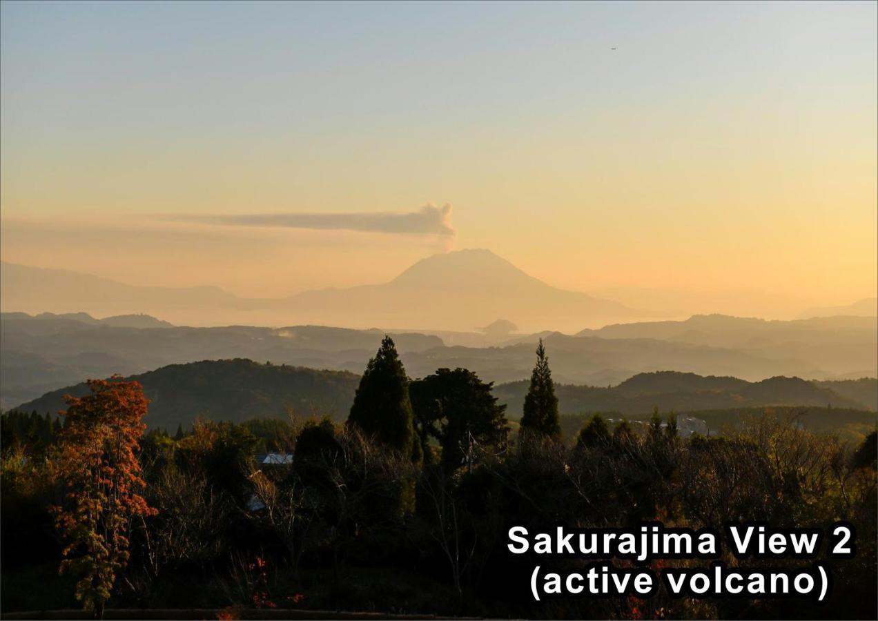 Готель La Vista Kirishima Hills Екстер'єр фото